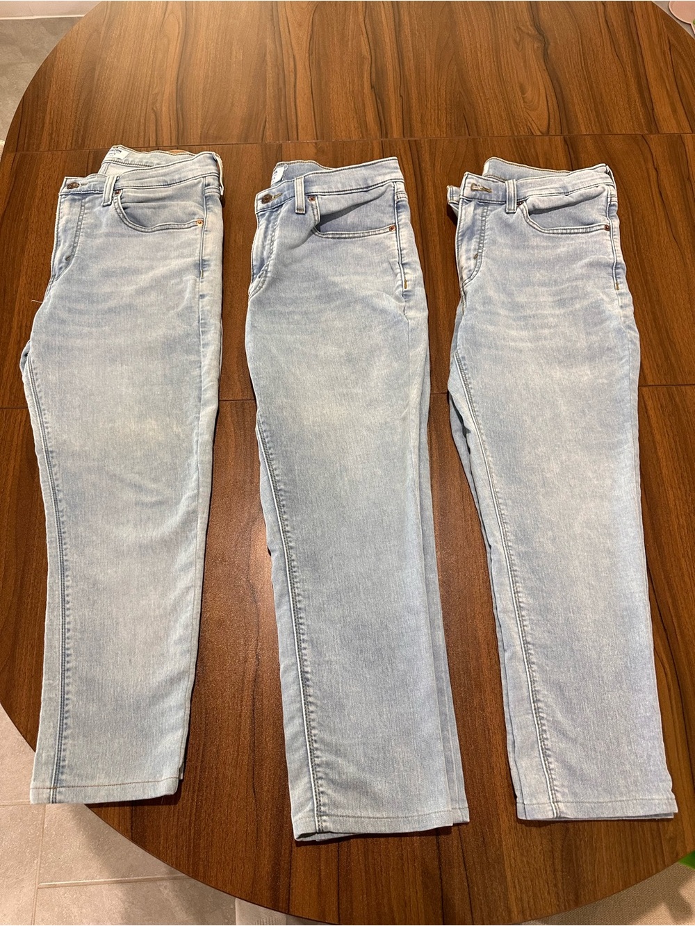 3 Pack of Light Wash Men’s Jeans - Classic Straight Leg